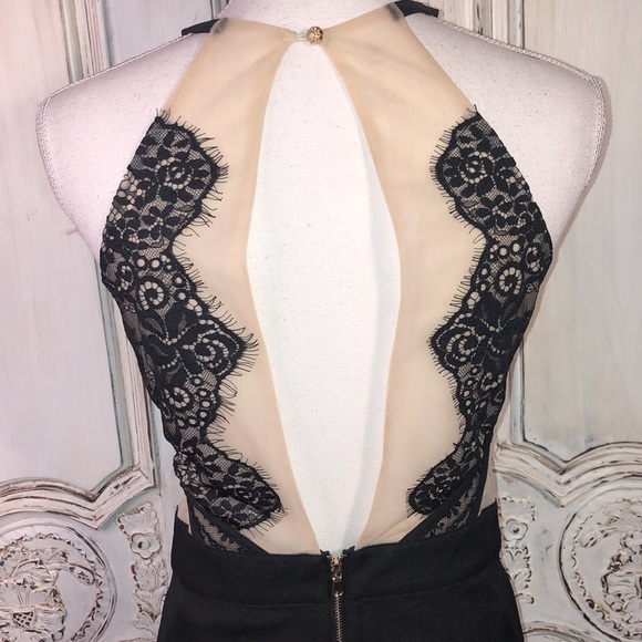 San Joy NWT Black and Cream Lace and Sheer With Cut Out Romper Size Small - Picture 11 of 13